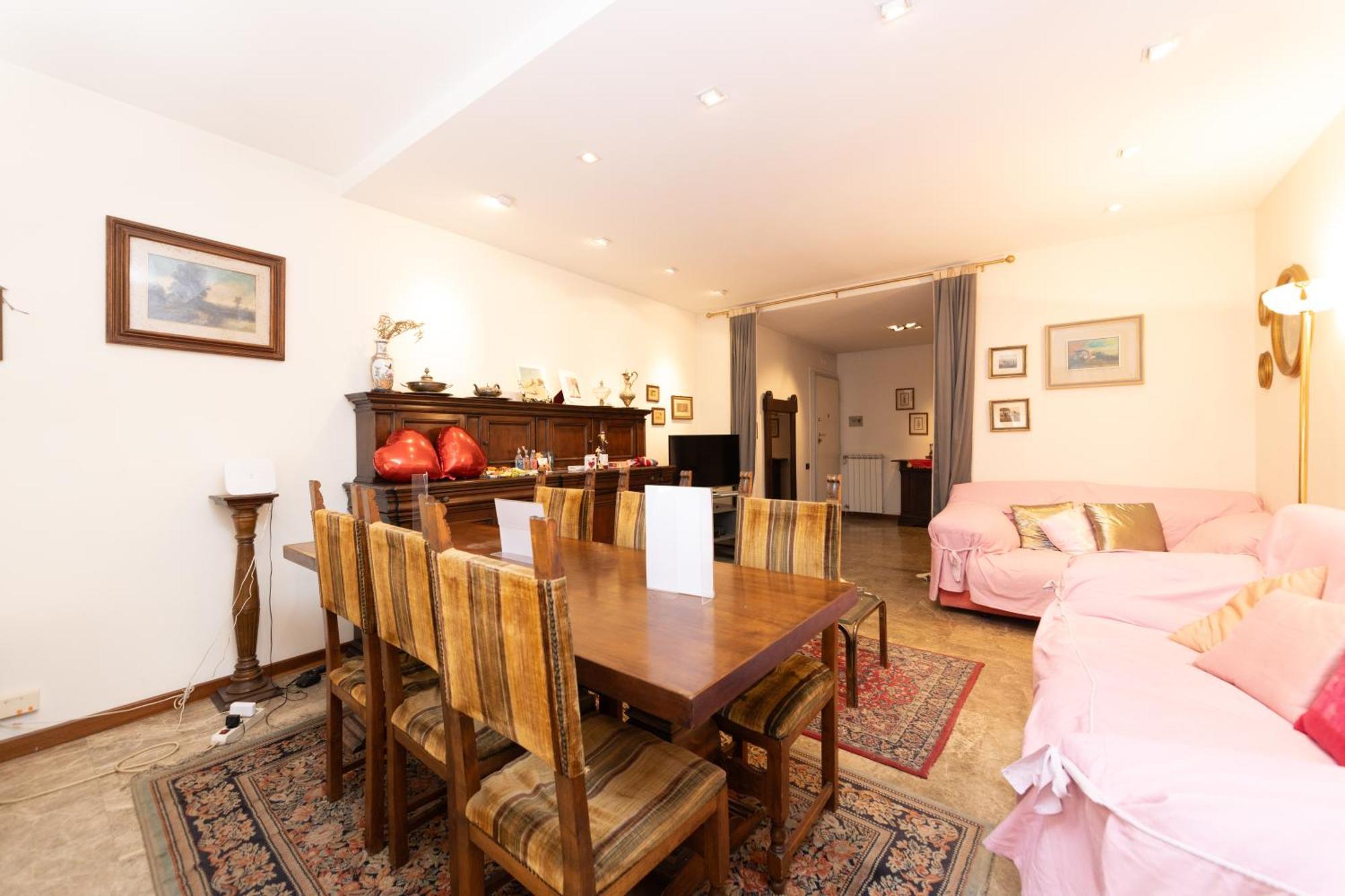 Rachele's Charming House In The Heart Of Alloggio in famiglia *